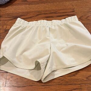 DSG Cream Athletic Shorts with Elastic Waistband